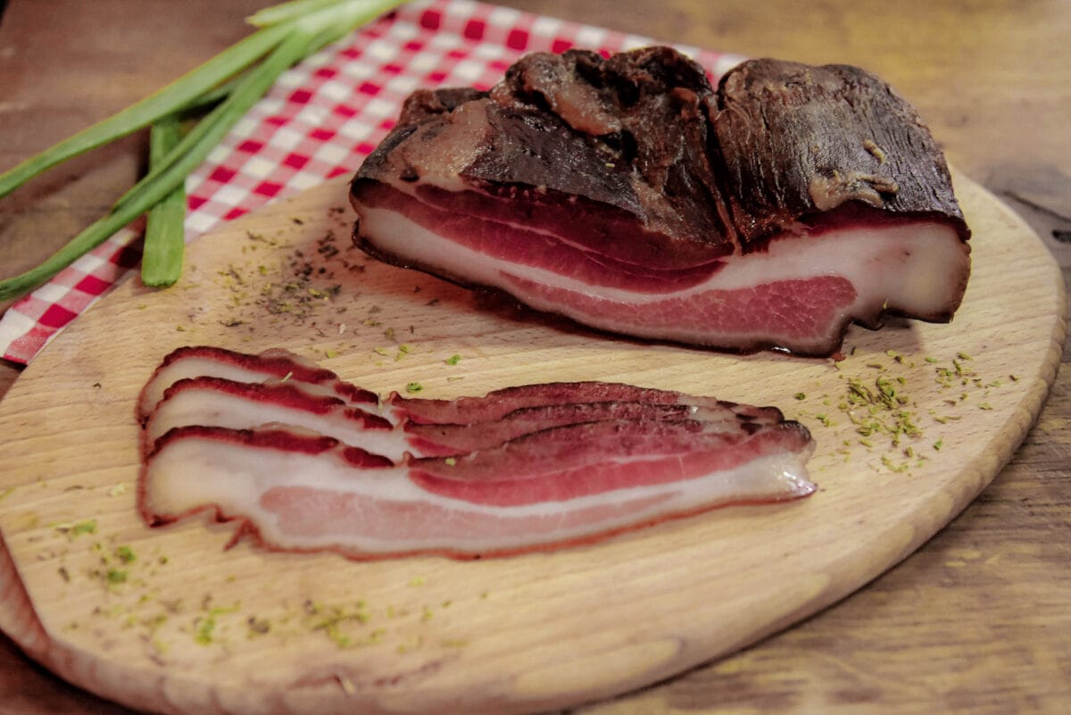 Suva slanina Zlatibor scaled domaci prirodni proizvodi